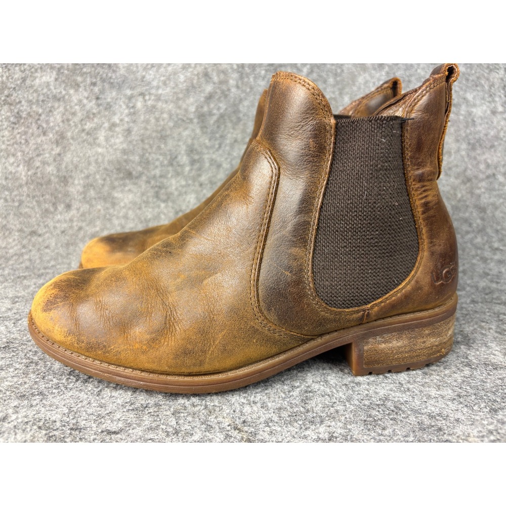 UGG Bonham‎ Chelsea Boots Womens Size 8 Brown Leather Water Resistant 1013893